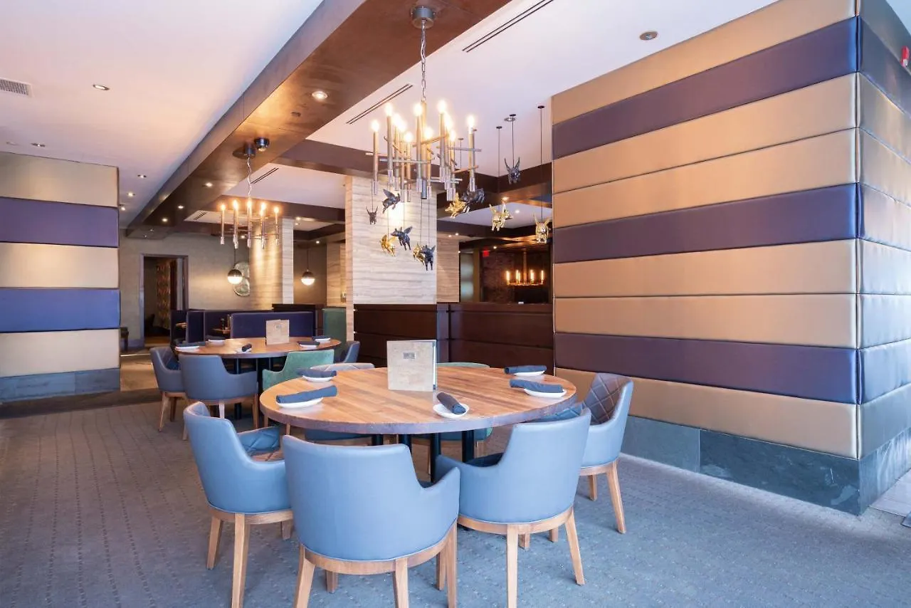 Sandman Hotel Edmonton West 3*,  Canada