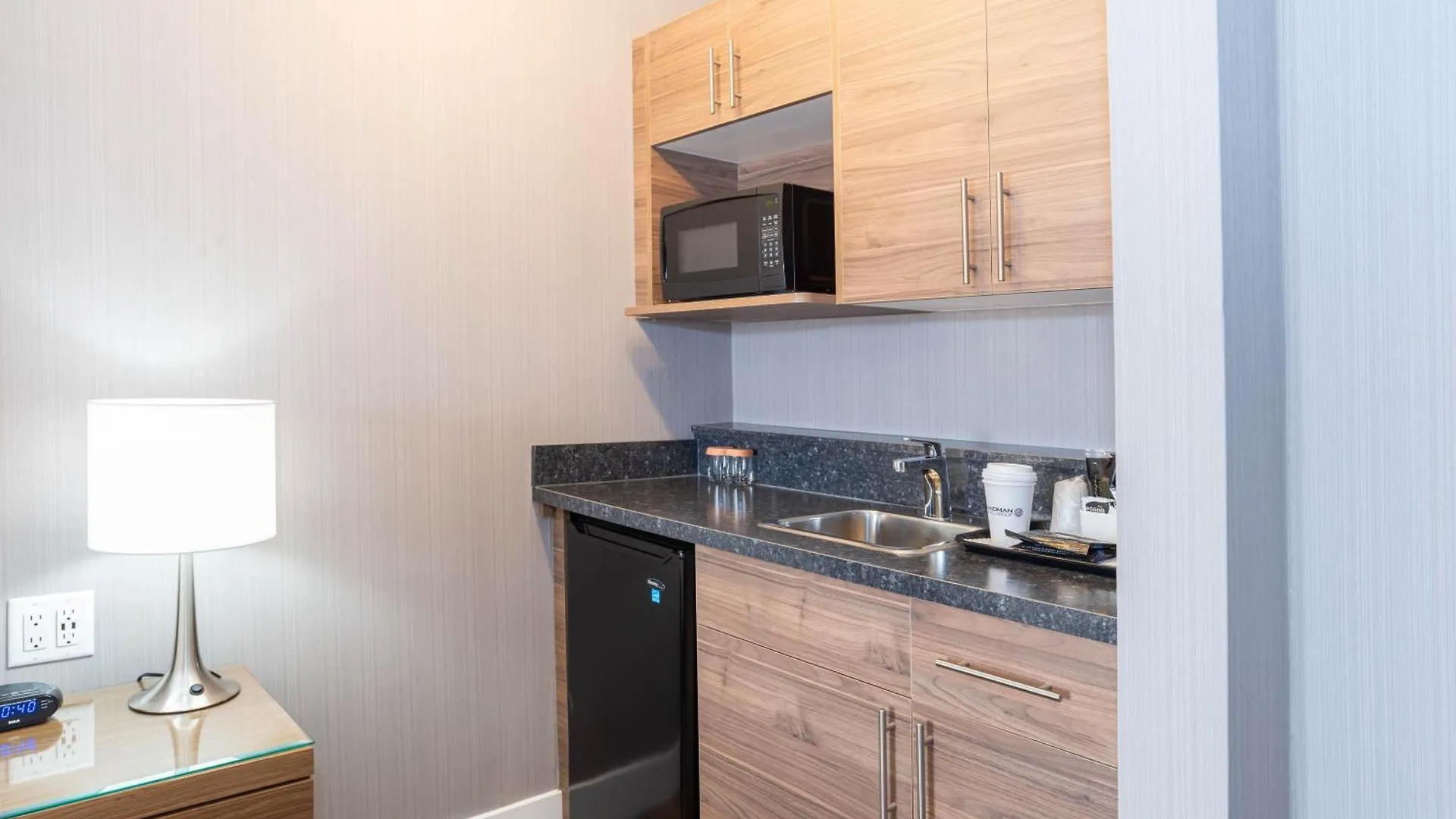 Sandman Hotel Edmonton West