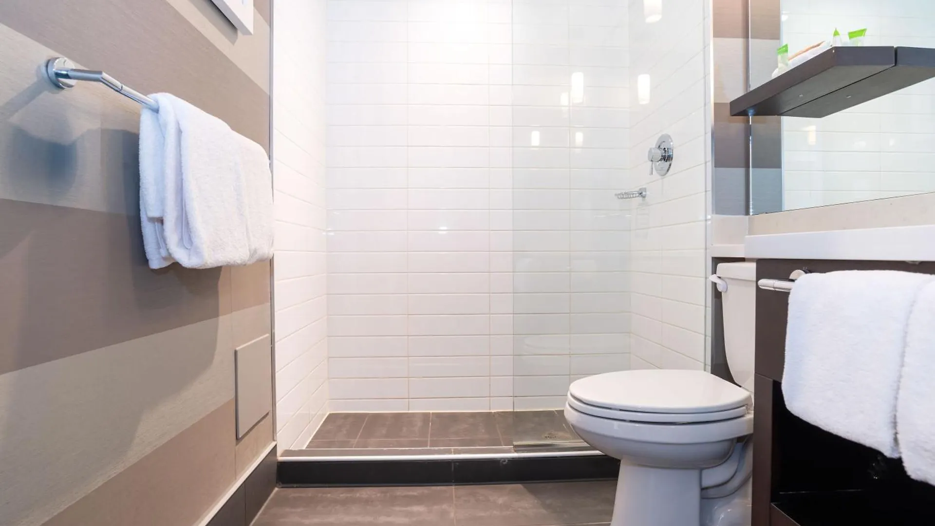 Sandman Hotel Edmonton West