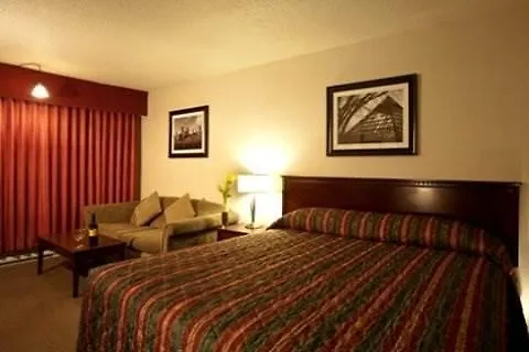 Sandman Hotel Edmonton West 3*,